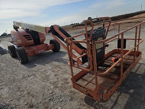2017 JLG 600AJ Boom 60-64' Articulating
