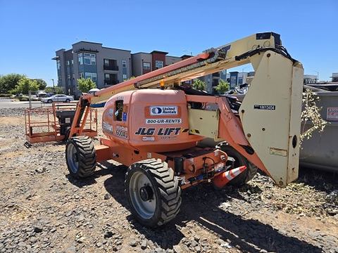 2017 JLG 600AJ Boom 60-64' Articulating