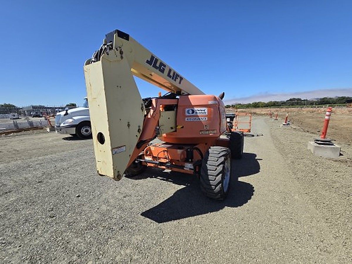 JLG 600AJ photo 3