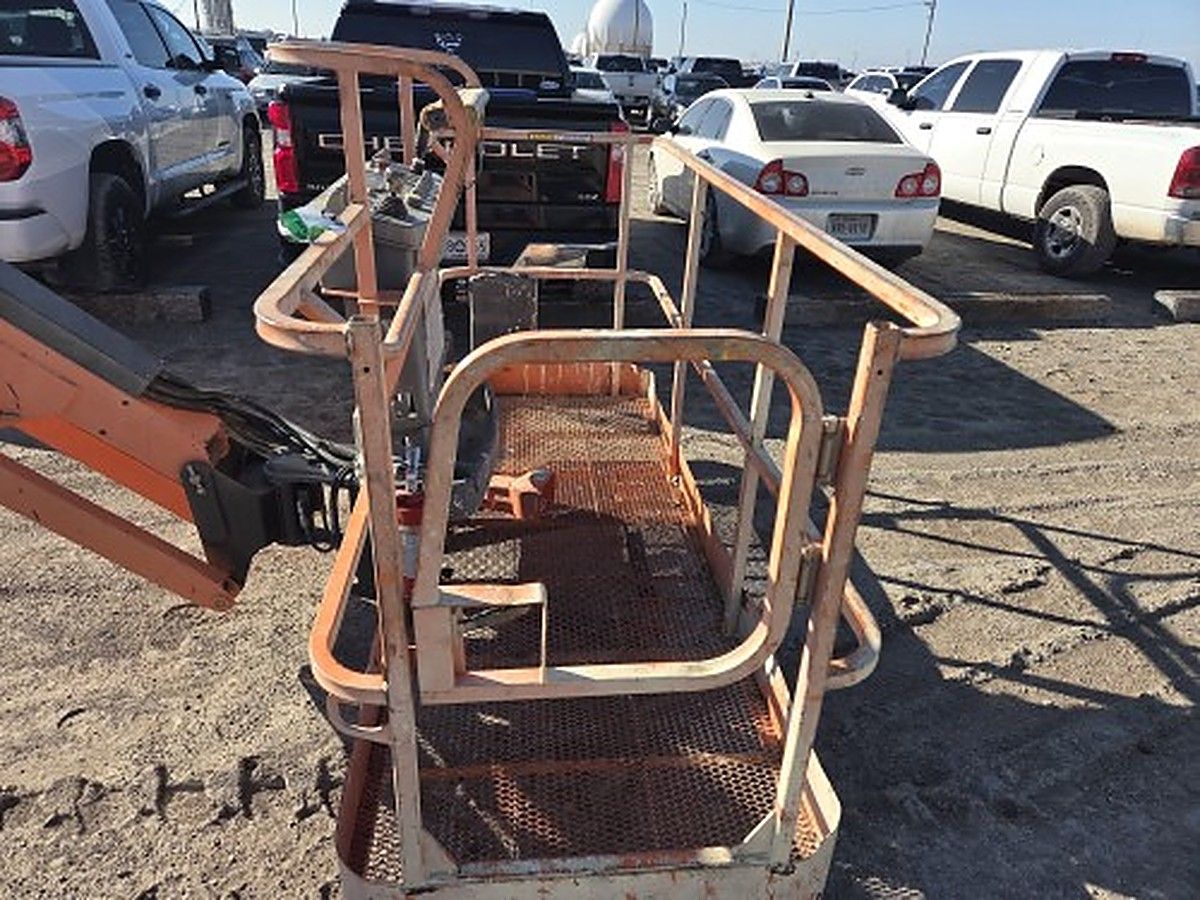 JLG 600AJ photo 4