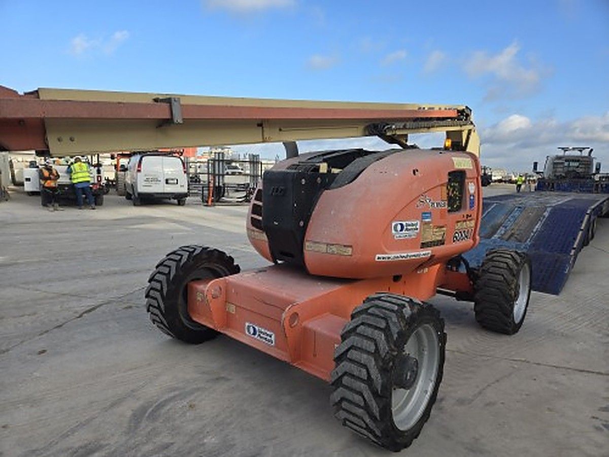 JLG 600AJ photo 3