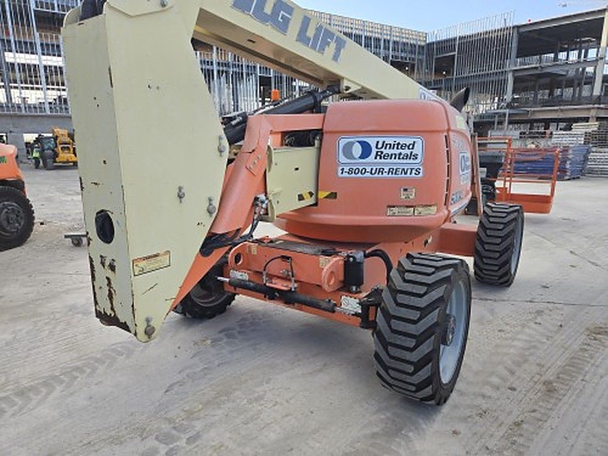 JLG 600AJ photo 4