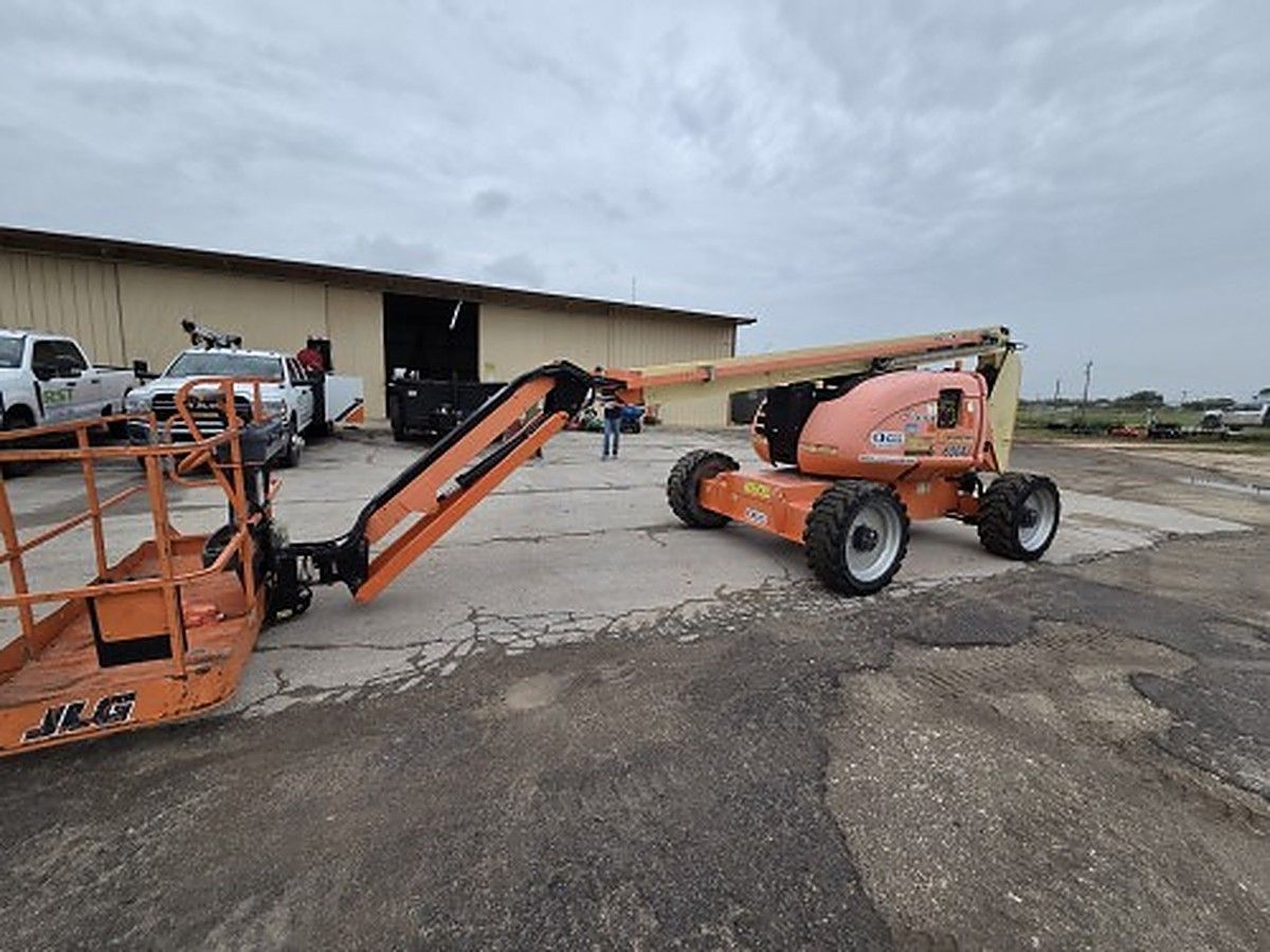 2017 JLG 600AJ for sale in Las Vegas, NV