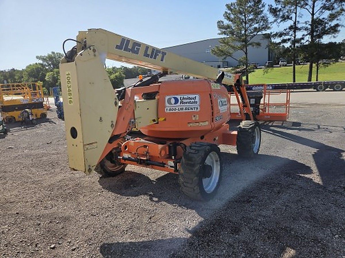 JLG 600AJ photo 2