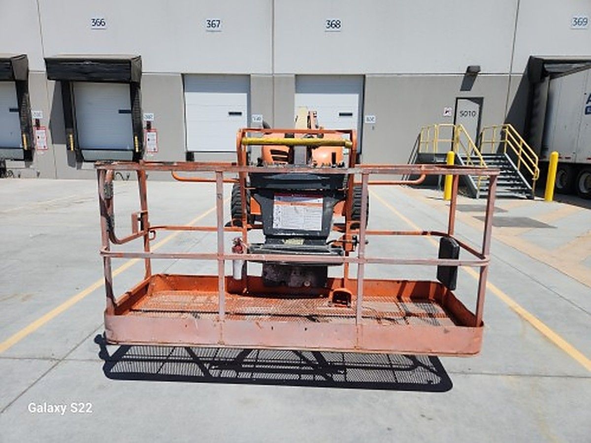 JLG 600AJ photo 7
