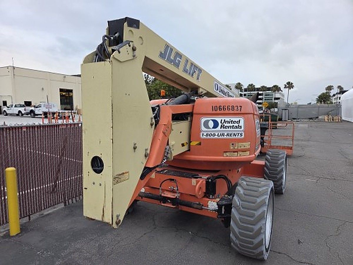 2017 JLG 600AJ for sale in Las Vegas, NV