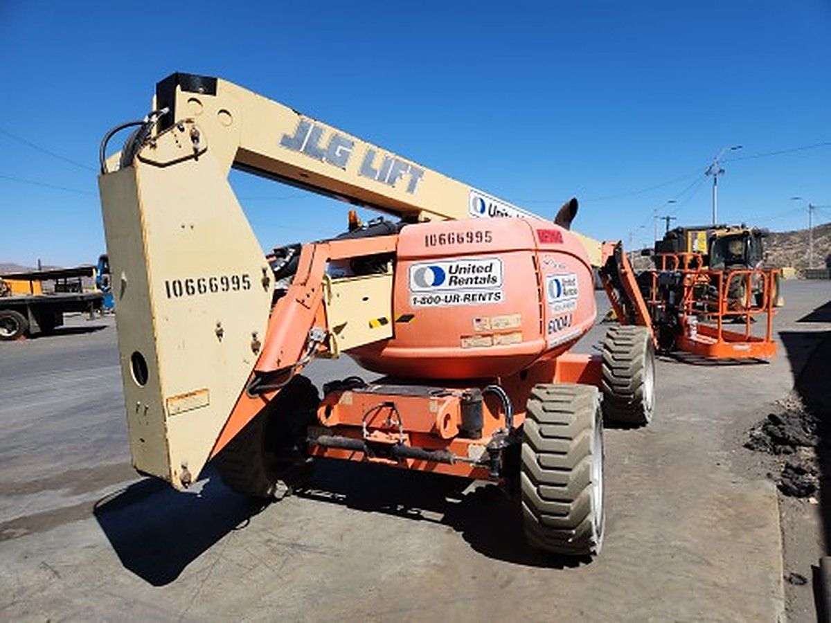 JLG 600AJ photo 4