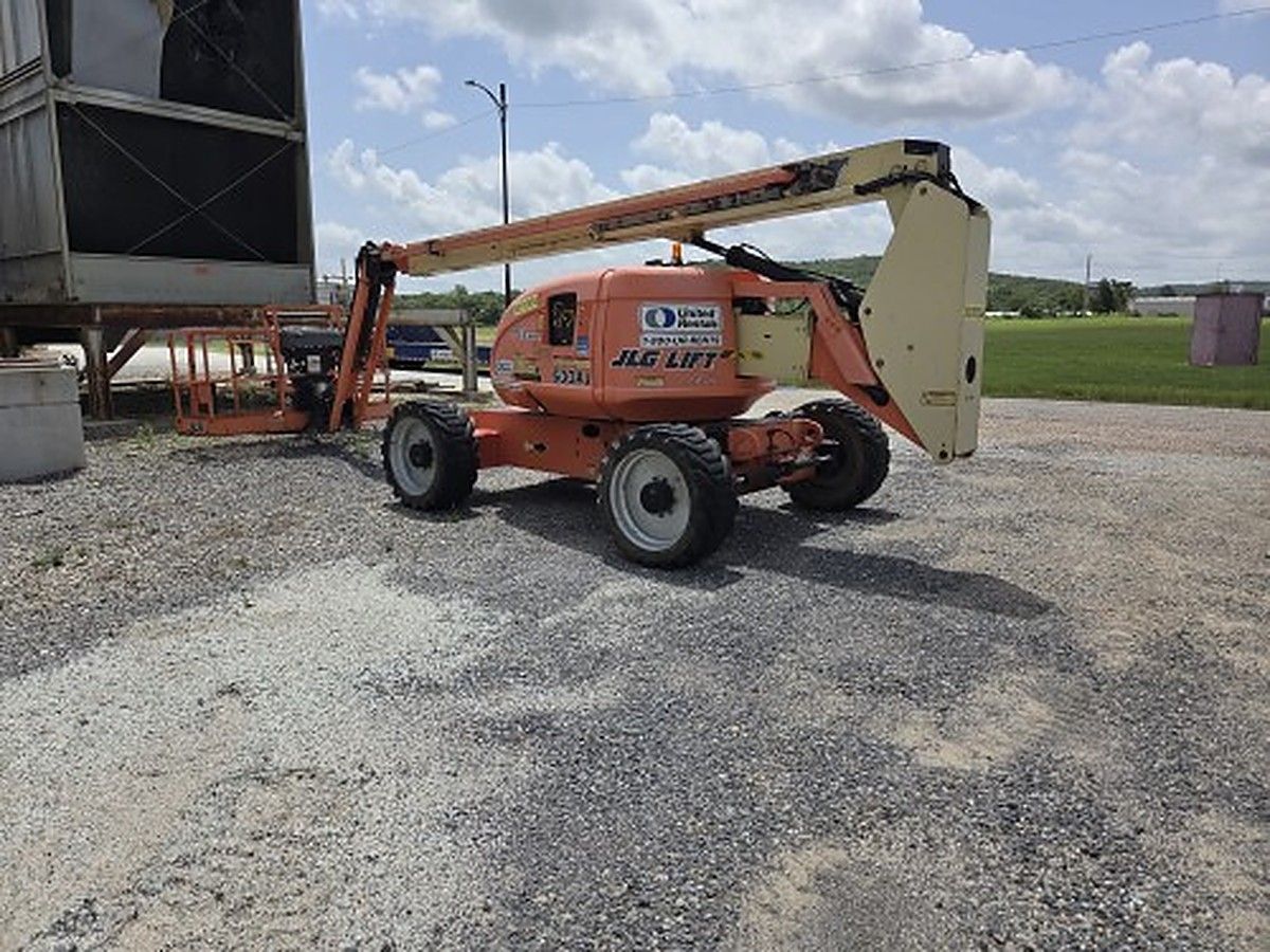 JLG 600AJ photo 3