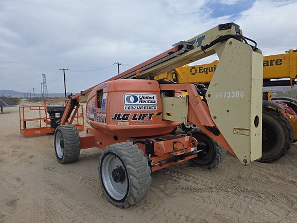 JLG 600AJ photo 3