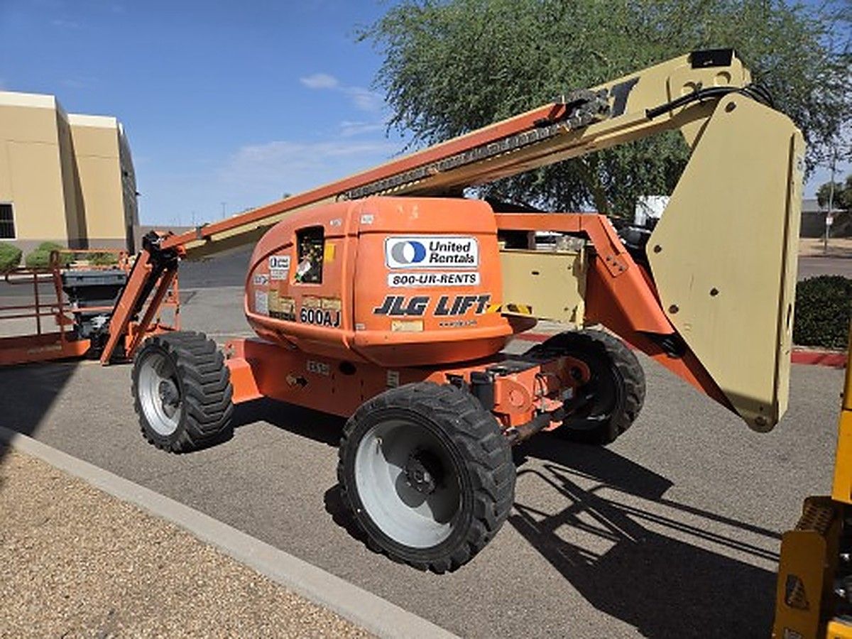 JLG 600AJ photo 7
