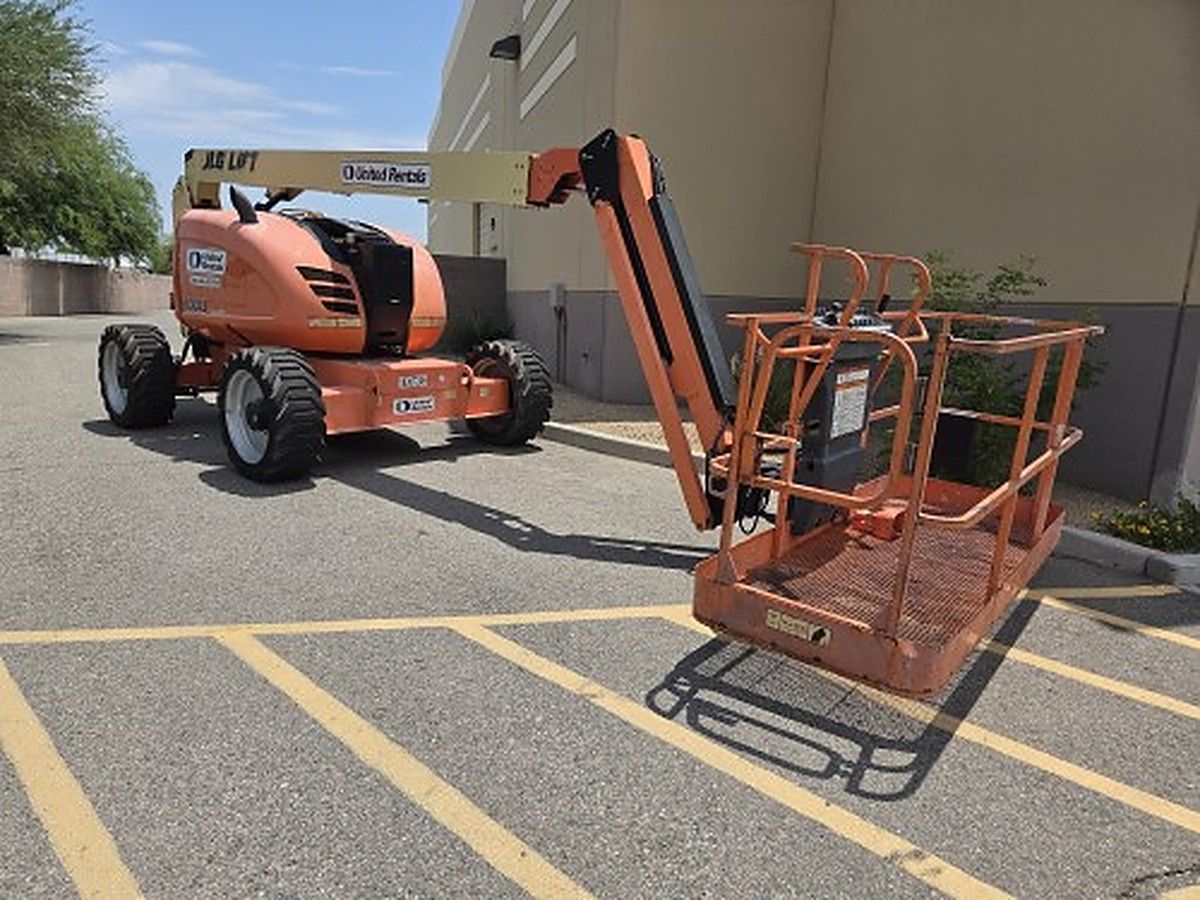 JLG 600AJ photo 8