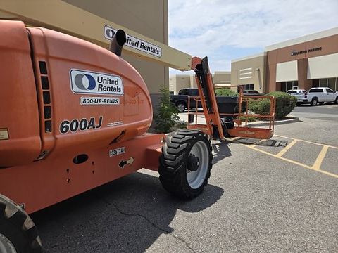 2017 JLG 600AJ Boom 60-64' Articulating