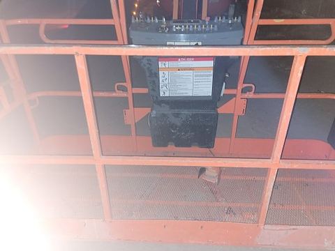 2017 JLG 600AJ Boom 60-64' Articulating