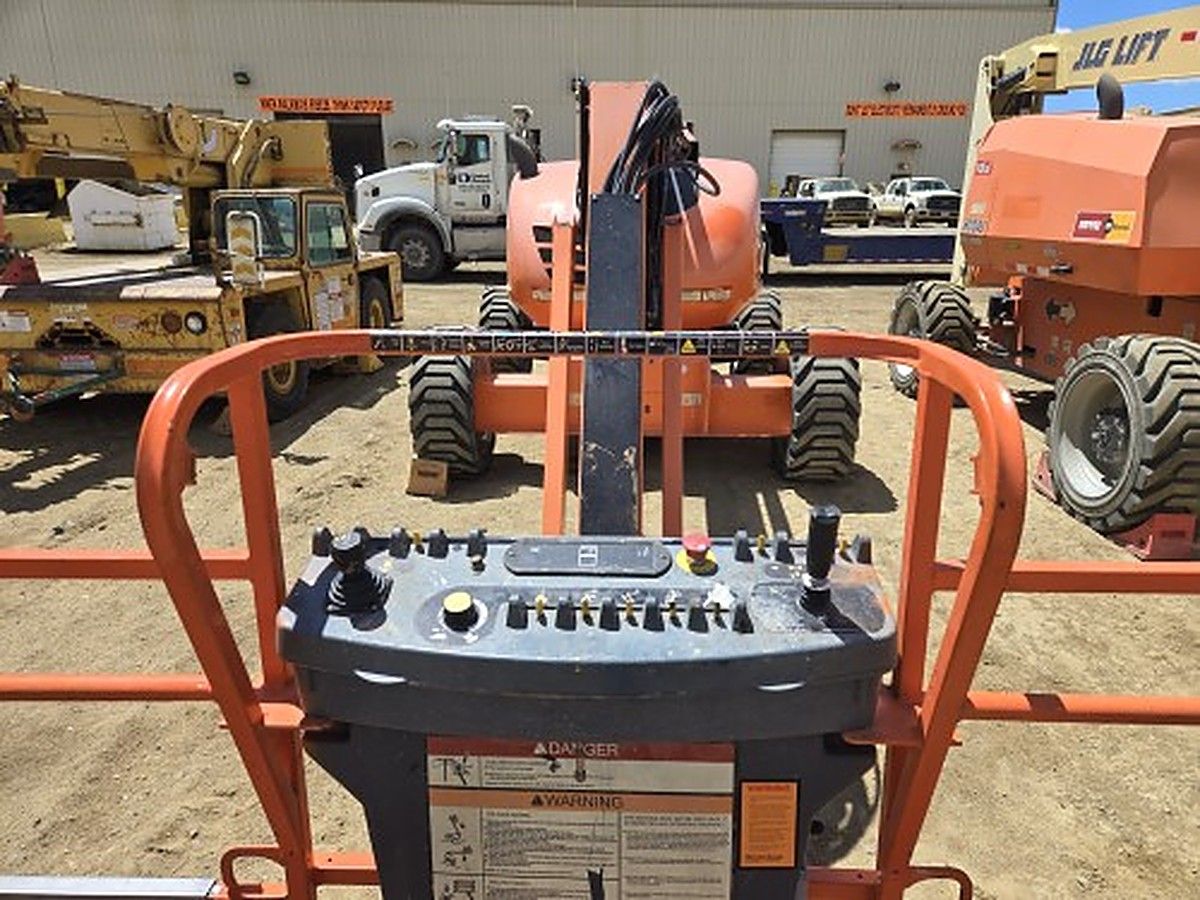 JLG 600AJ photo 4