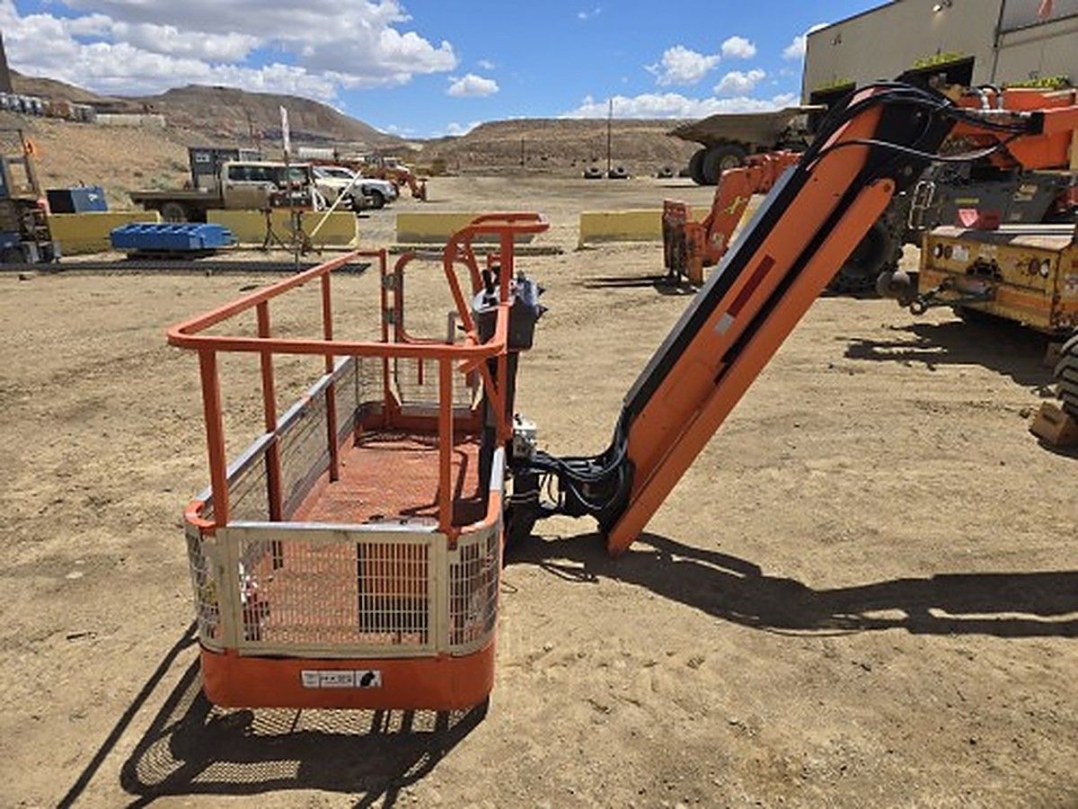 JLG 600AJ photo 7