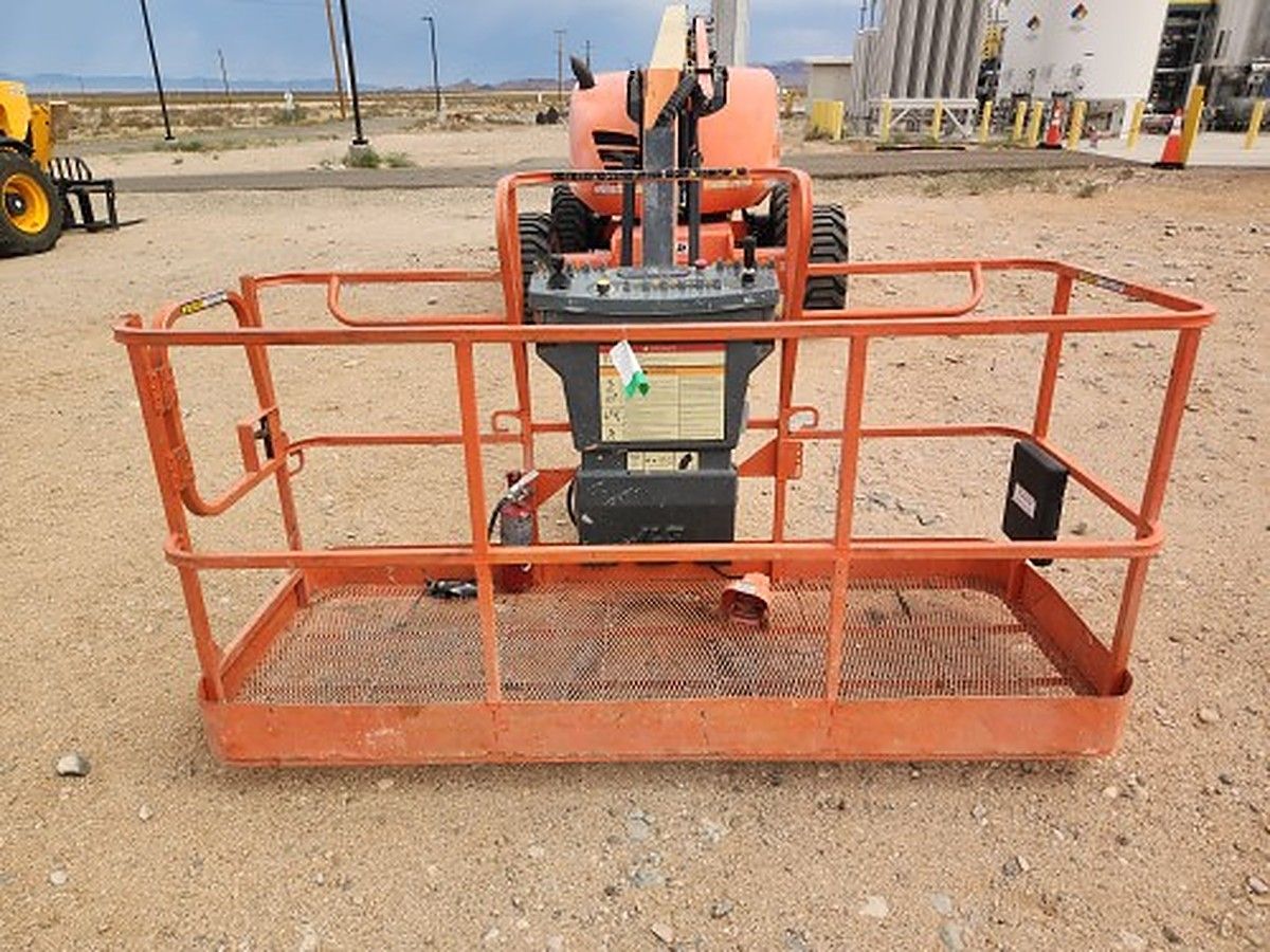 JLG 600AJ photo 7