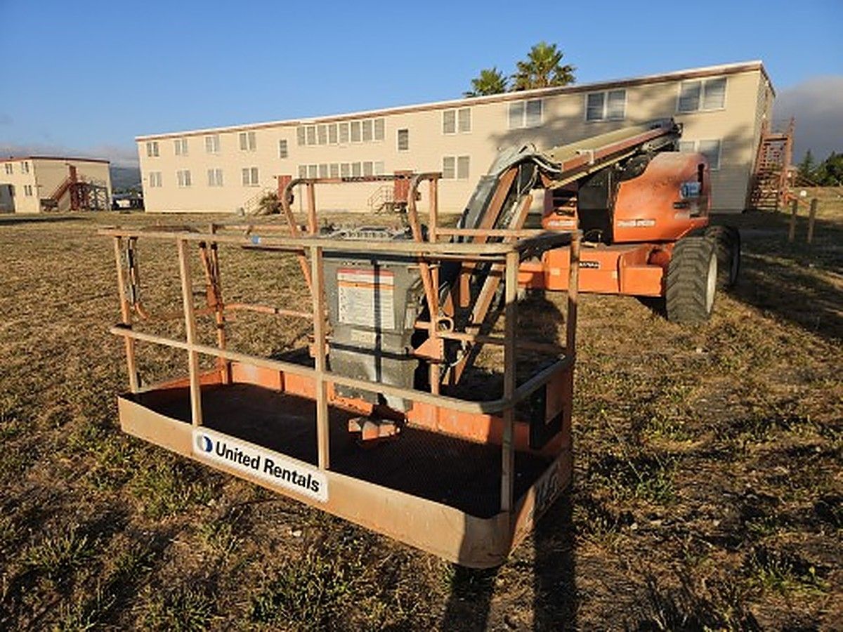 2017 JLG 600AJ for sale in Las Vegas, NV