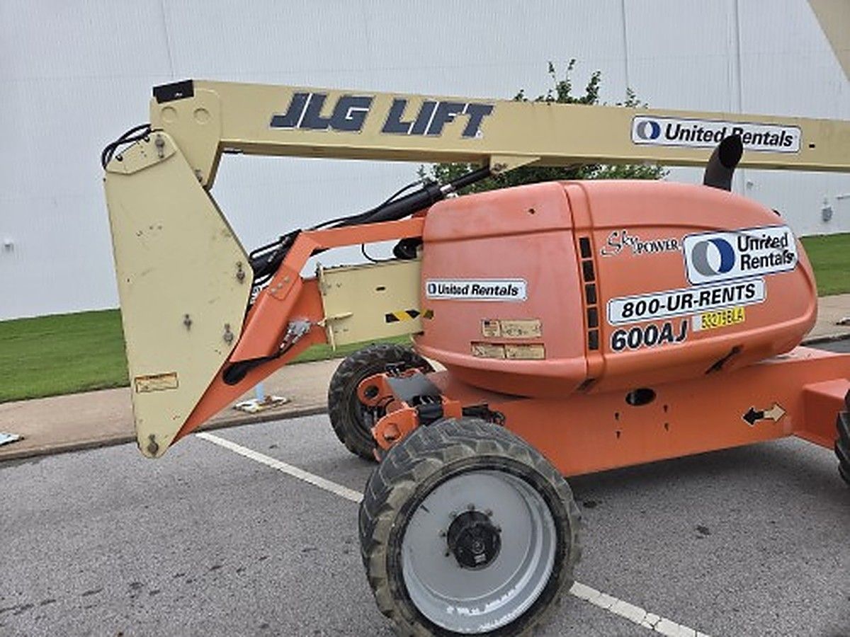 JLG 600AJ photo 4