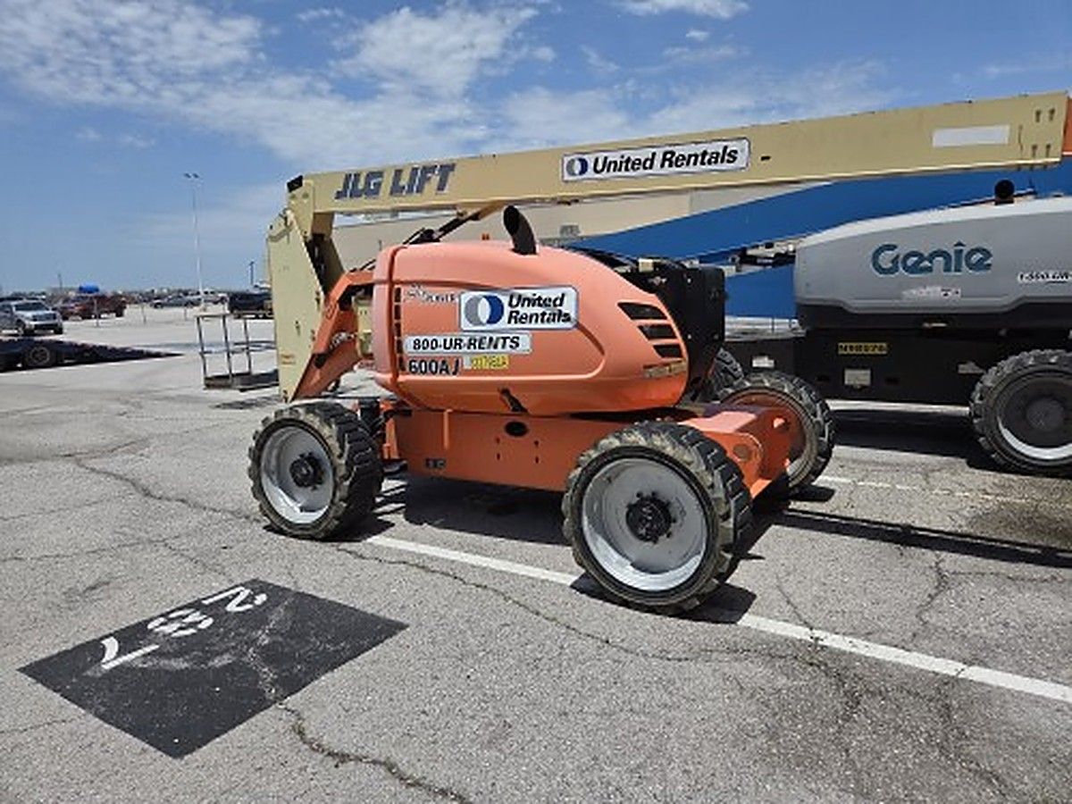 JLG 600AJ photo 7