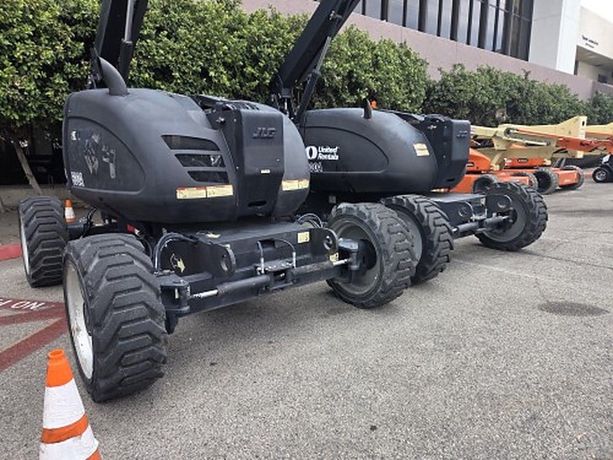 JLG 600AJ photo 4