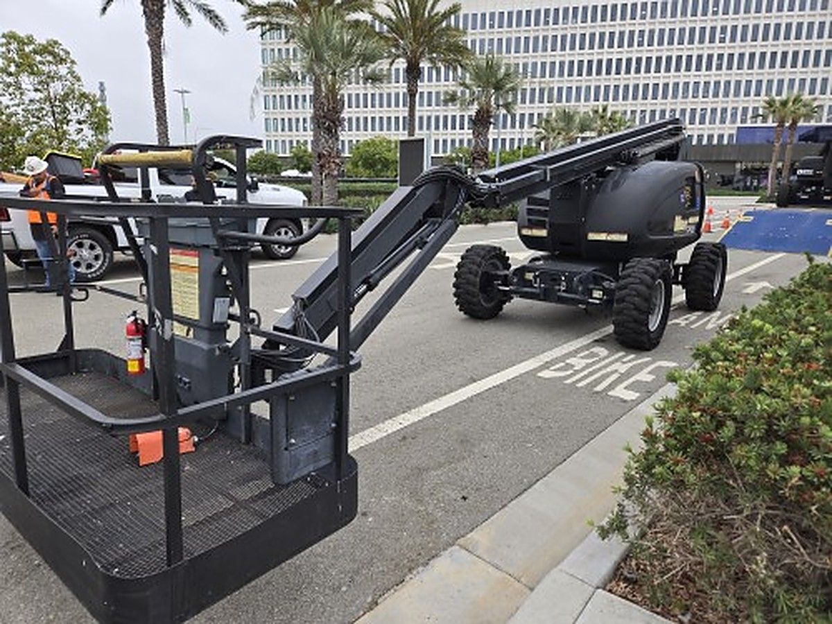 JLG 600AJ photo 10