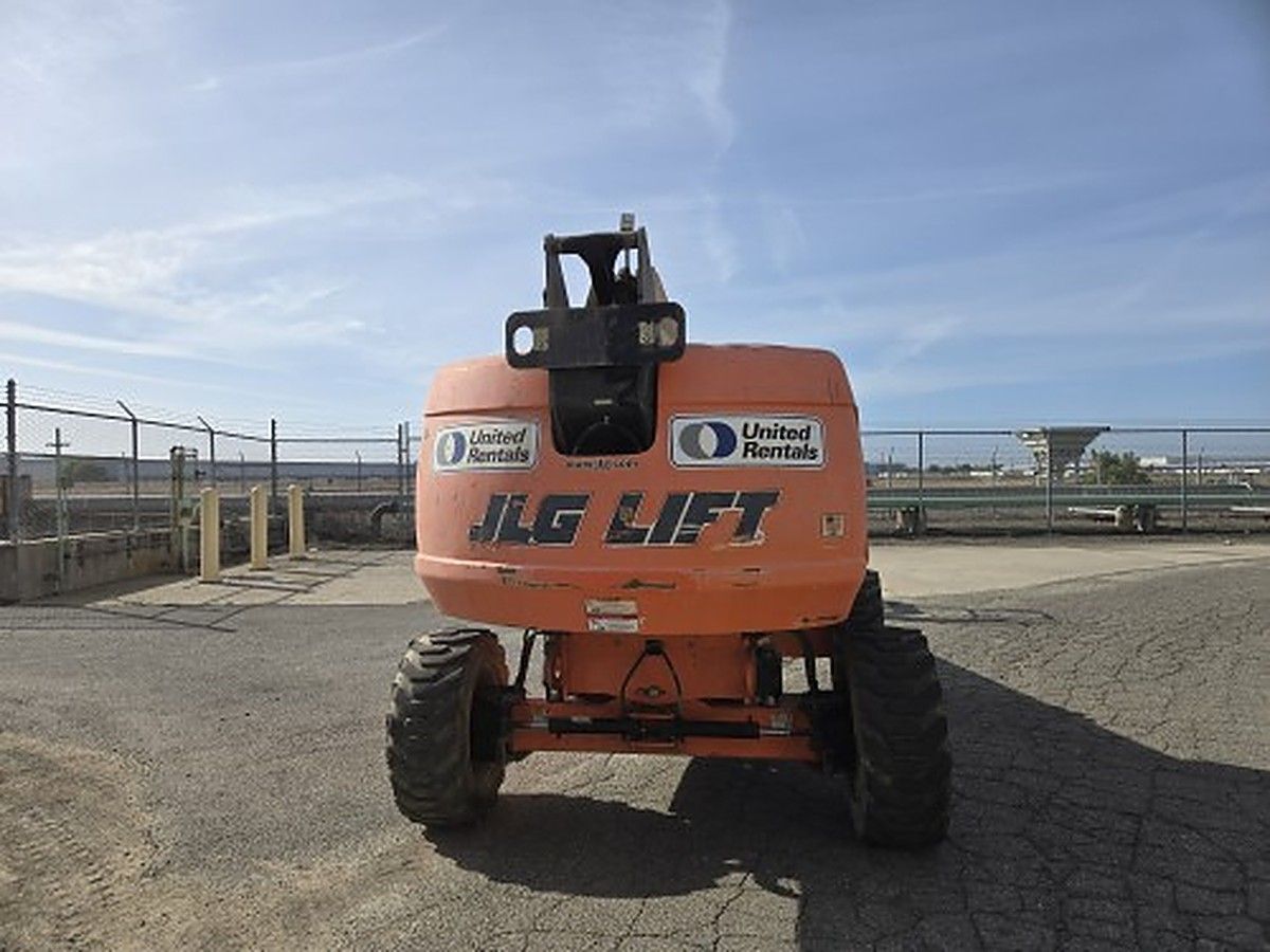 JLG 600S photo 2