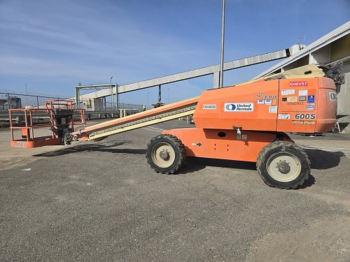 JLG 600S photo 5