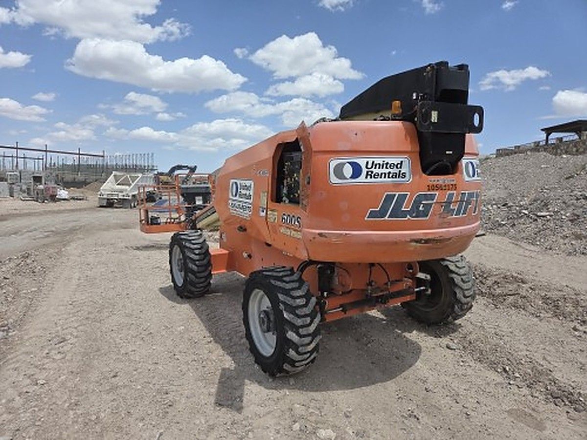 2017 JLG 600S for sale in Las Vegas, NV
