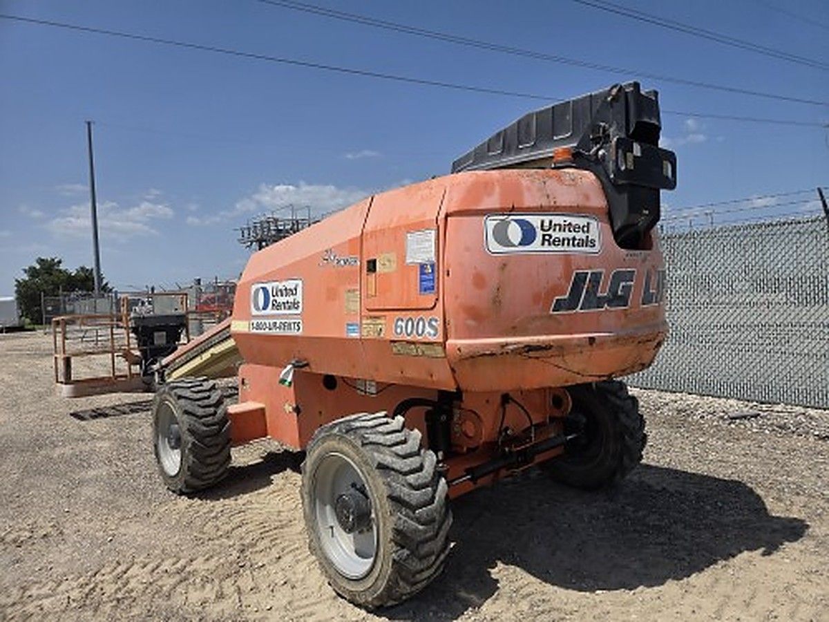 JLG 600S photo 5