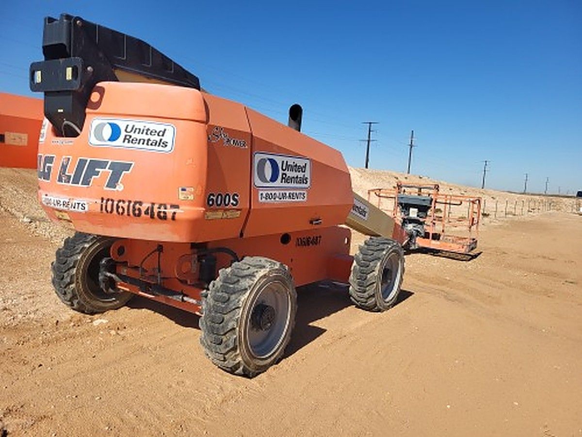 JLG 600S photo 8