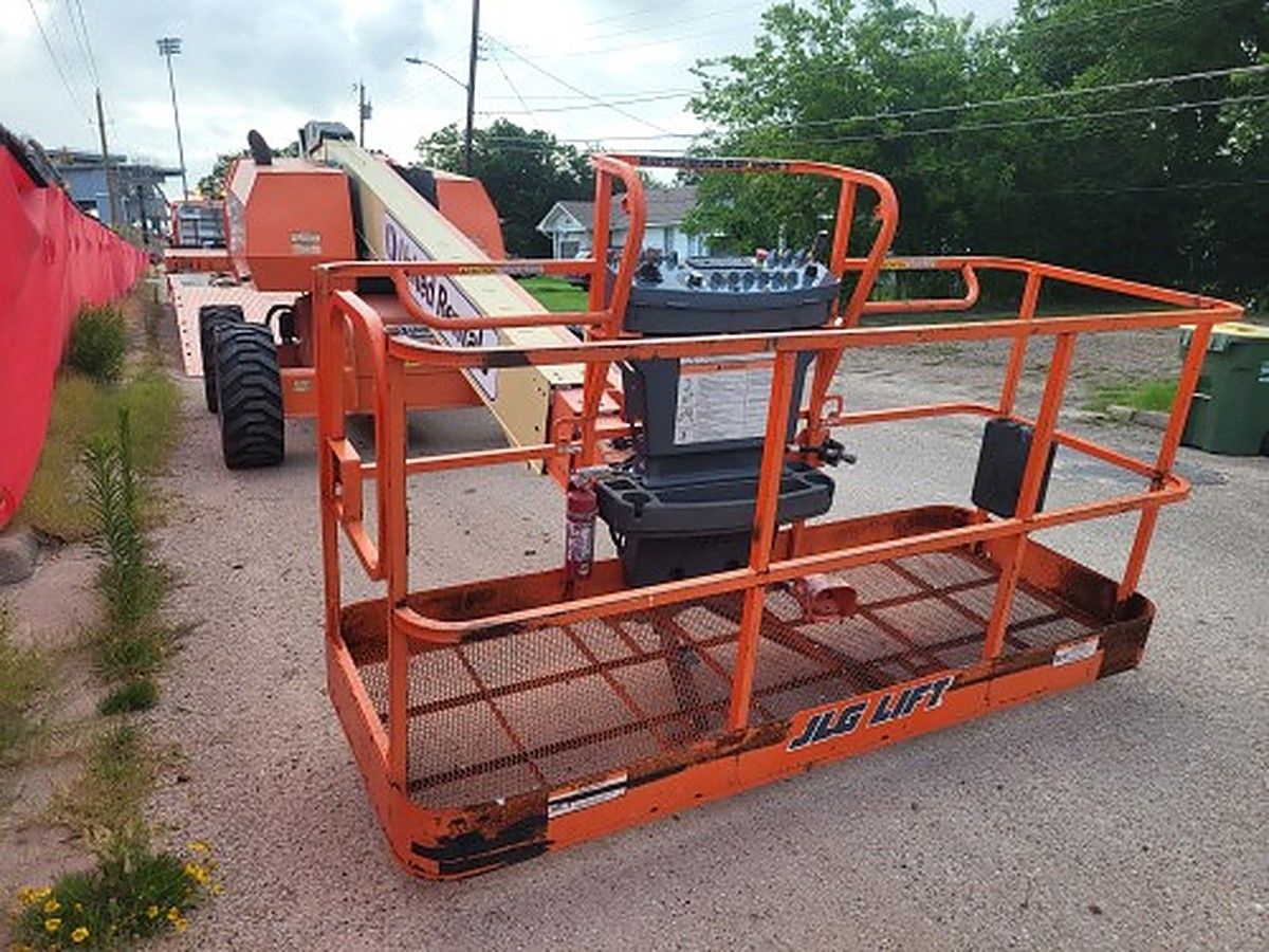 JLG 600S photo 5