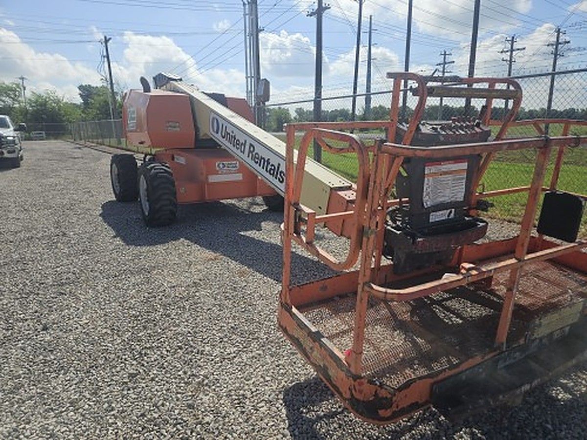 JLG 600S photo 2