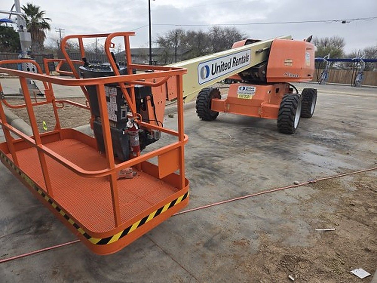 JLG 600S photo 5