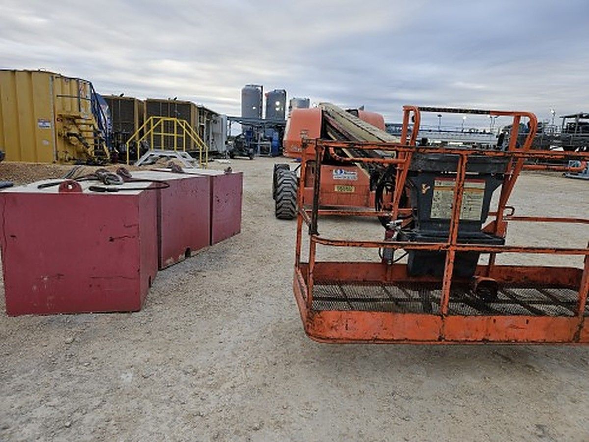 JLG 600S photo 2