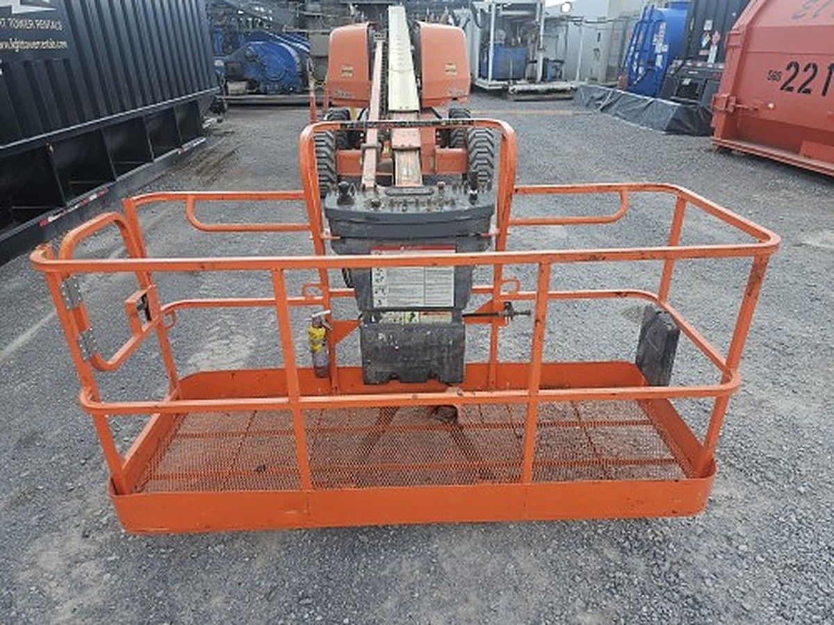 JLG 600S photo 10