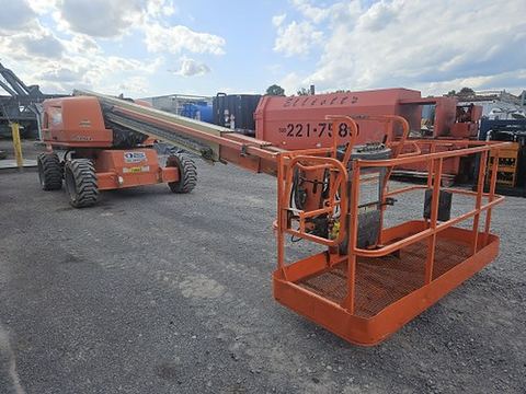 2017 JLG 600S Boom 60-64' Telescopic