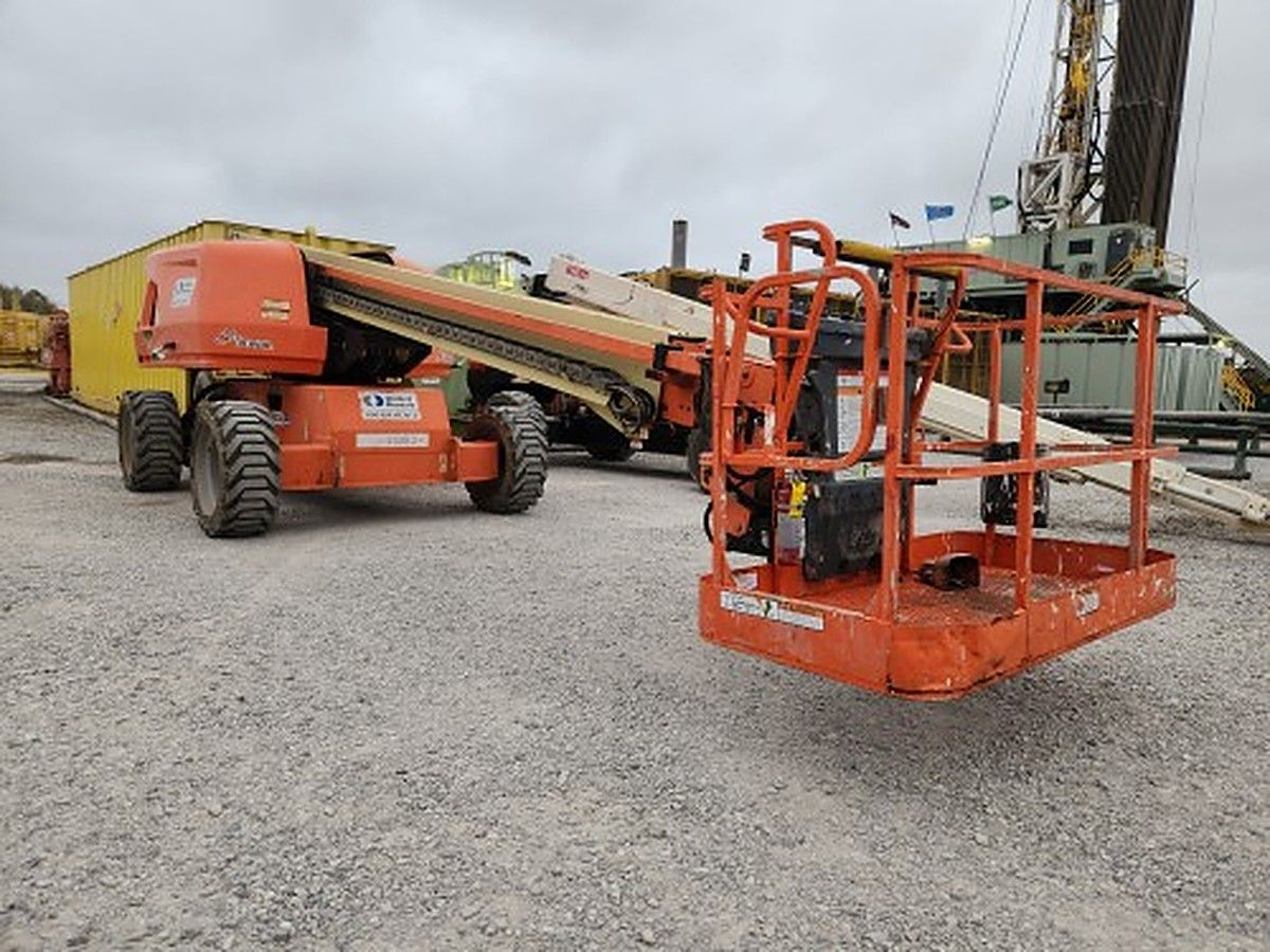 JLG 600S photo 4