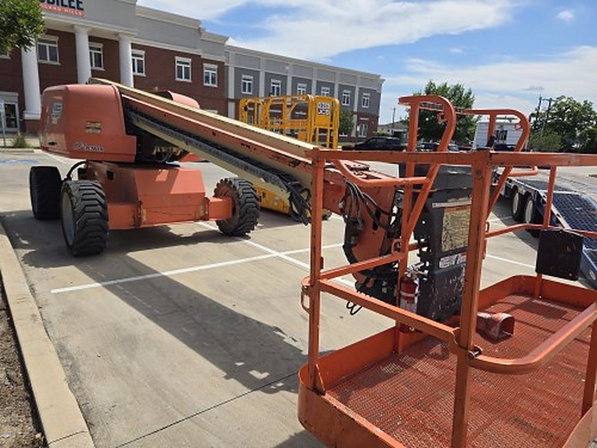 JLG 600S photo 2
