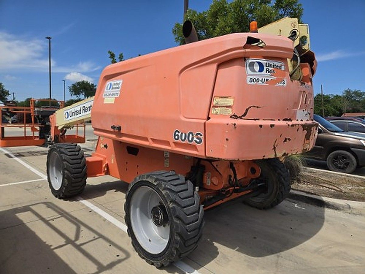 JLG 600S photo 3