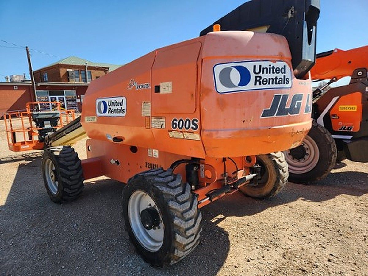 JLG 600S photo 4