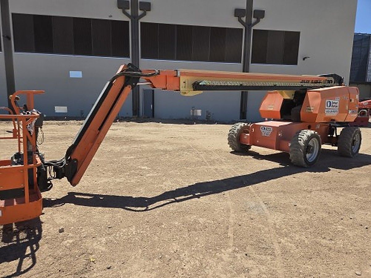 JLG 660SJ photo 12