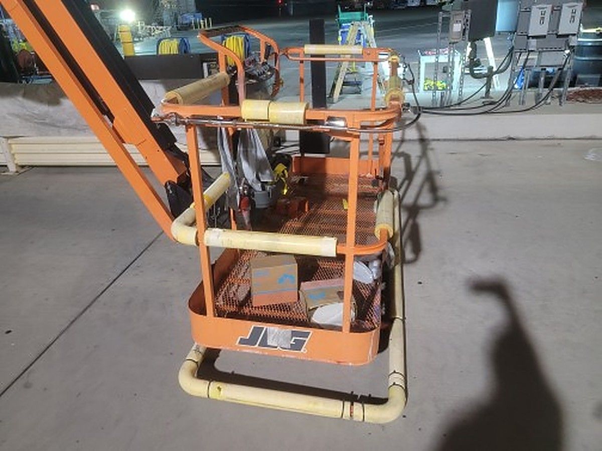 JLG 660SJ photo 5
