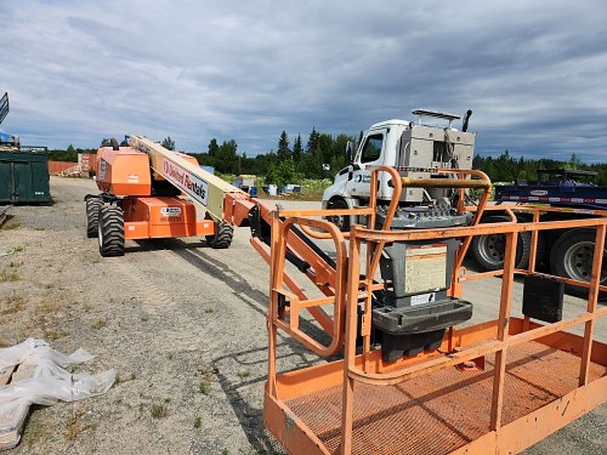 JLG 660SJ photo 3