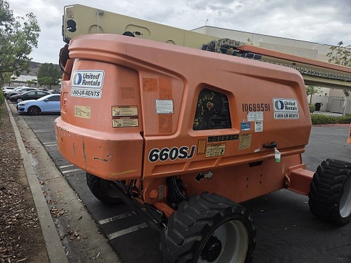 JLG 660SJ photo 2
