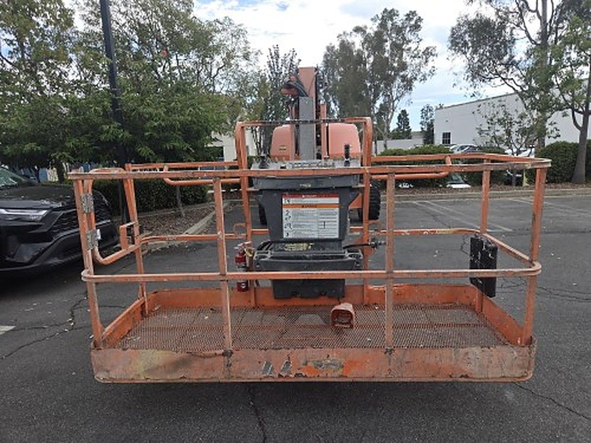 JLG 660SJ photo 6