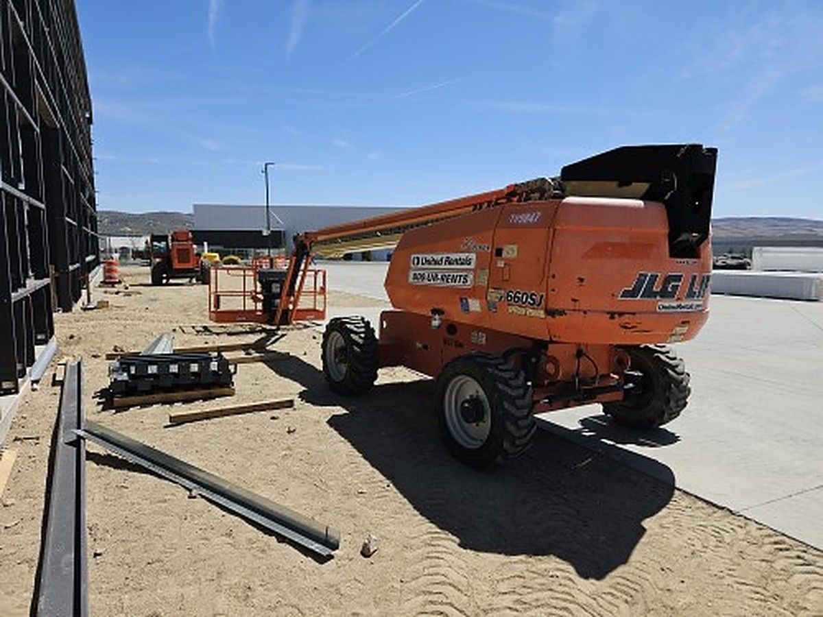 JLG 660SJ photo 3