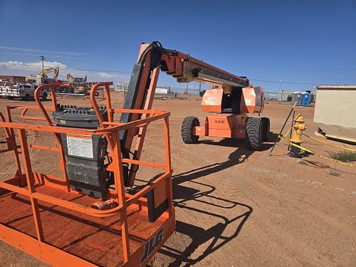 JLG 660SJ photo 7