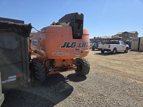 2017 JLG 660SJ Boom 65-70' Telescopic