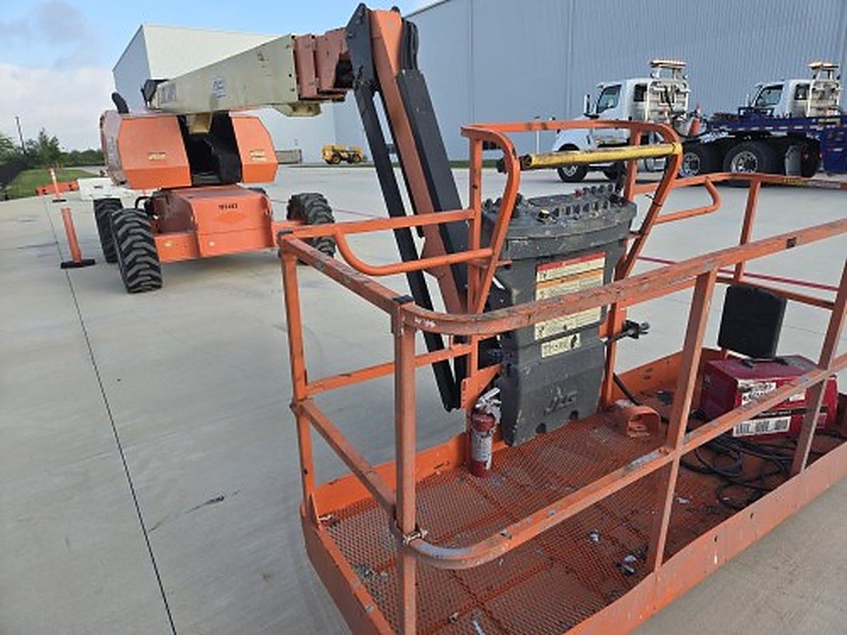 JLG 660SJ photo 6