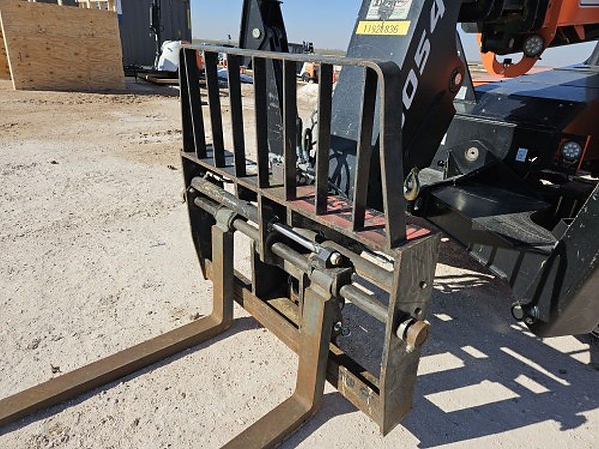 JLG 7301295S photo 2